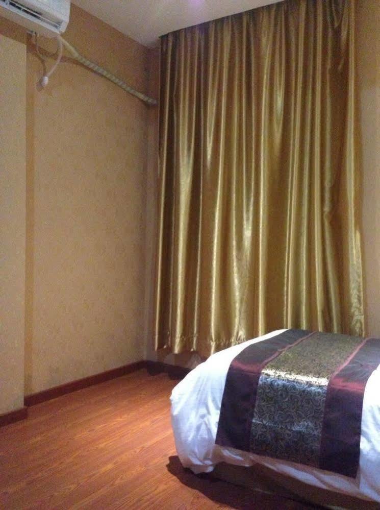 فندق شينزين سيفيل أفيياشن هوتل المظهر الخارجي الصورة